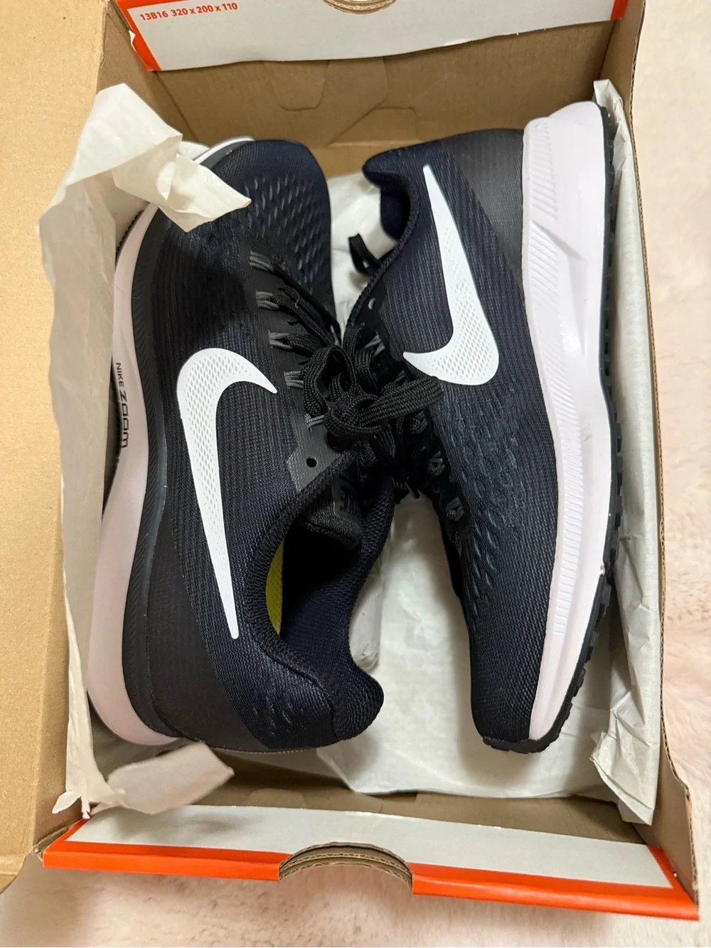 Nike Air Zoom Pegasus Never worn